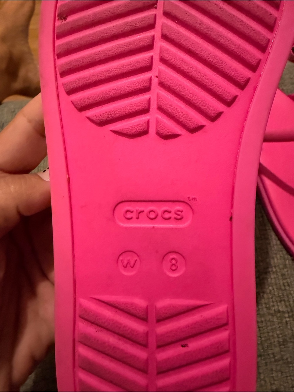 CROCS Women's Neon Pink Strappy Toe-Post Sandals - Picture 3 of 4